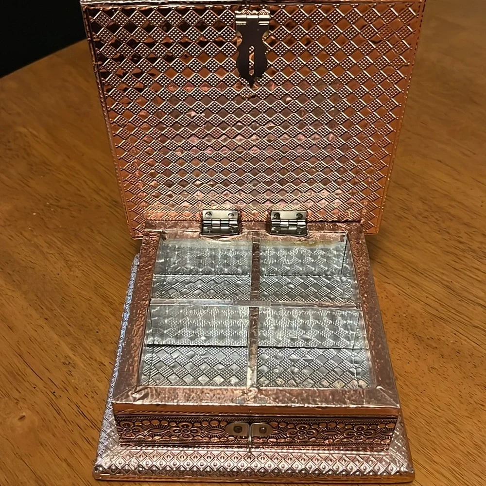 Handmade Rose Gold Black Gold Silver Foil Jewelry Trinket Box - Picture 7 of 15